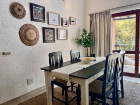 The Corner Loft Apartment
